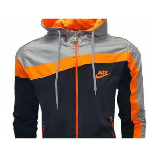 chandal nike cuadros rojos