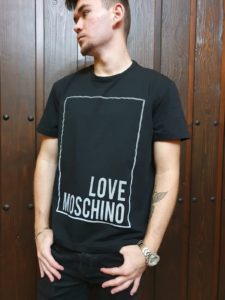Camiseta Love Moschino